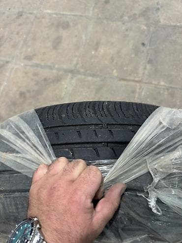 225/55r17 kumho 225 55 17 kumho Qiymet 4 ededine aitdir 2 ededinde