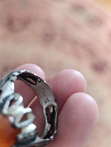 eqiq daşı: Üzük, Gümüş, Əqiq — 4