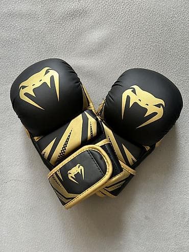 Əlcəklər: Venum mma sparing əlcəyi 25 ə alınıb 1 dəfə istifadə olunub — 3