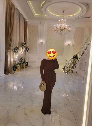 toy donlari ziyafet geyimleri: 44-46 ölçü strec material döndür. Bir defe toy üçün geyinilib. Baha — 1