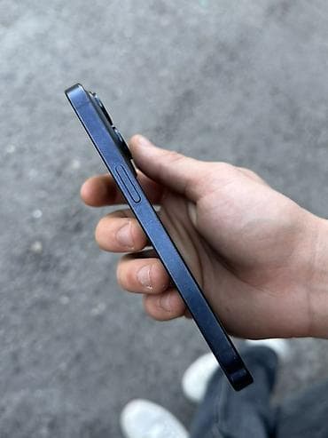 apple saatı: IPhone 15 Pro, 128 GB, Mavi, Face ID — 5