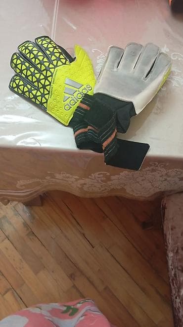 Adidas qapıçı əlcəkləri - Model: Adidas (Reusch-like “Wrist Control”