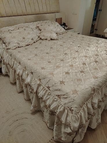 Yataq üçün İşlənmiş rəng - Bej Yataq örtüyü, Ünvandan götürmə