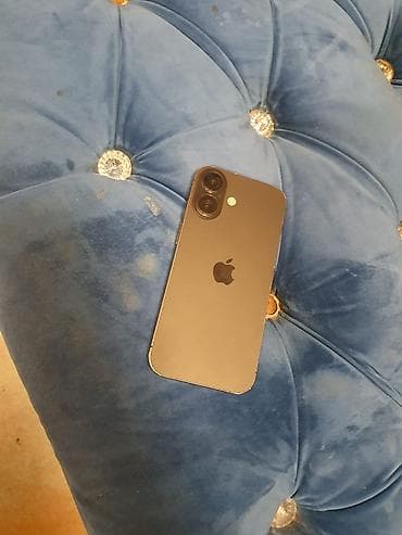 2.el macbook: IPhone 17, 256 GB, Qara — 5