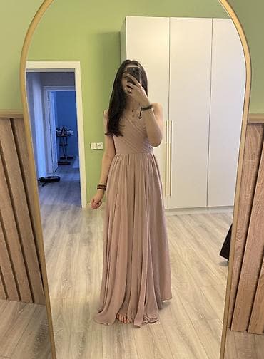 toy ucun donlar instagram: Uzun gecə/libas – pudra rəngi S ölçü Tikilmə dondur, 150 azn tikilib — 2