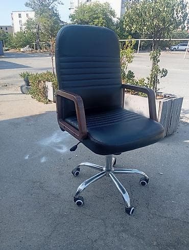 kreslo tek: Ofis Kresloları;Orjinal Firma istehsali,qara,qırmızı,ğöy rənğdəçox — 10