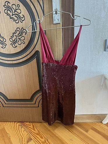 dəs paltar: Qadınlar üçün iki parçalı gecə dəsti - Tərkib: Payetli qısa don + — 4