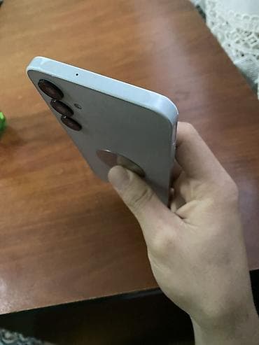 telefon samsung: Samsung Galaxy A16, 128 GB, rəng - Gümüşü, Barmaq izi — 3