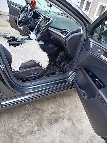 teker 18 type 1 per page 40: Ford Fusion: 1.5 l | 2015 il 300000 km Sedan — 8