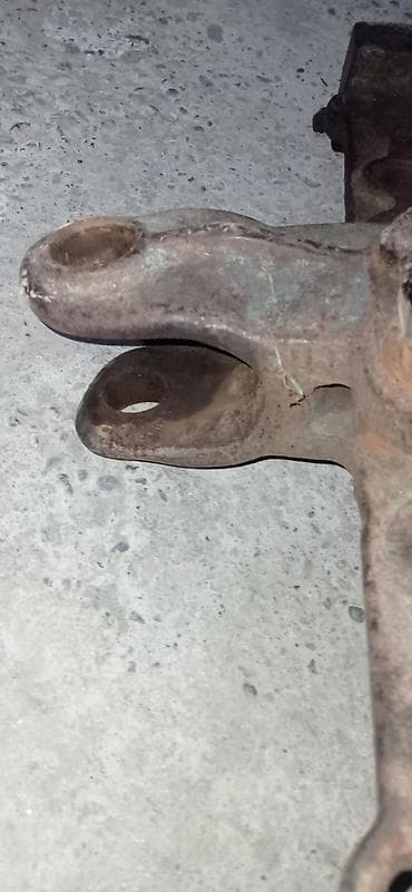 teker alemi sumqayit: Ağır texnika üçün qoşqu/iş qurğusu bəndi (çəkici qol) - Material: tam — 2