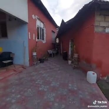 semkirde ev: 3 otaqlı, 2 kv. m — 10