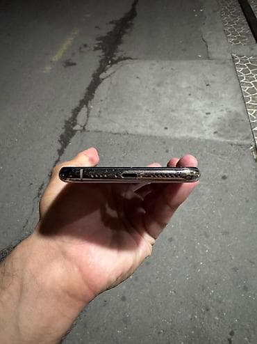 iphon 6 plus: IPhone 11 Pro Max, 64 GB, Qızılı, Barmaq izi, Face ID — 5