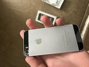 iphone d: IPhone 5s — 5