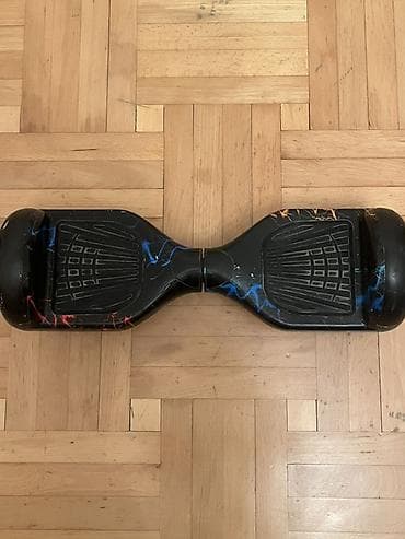 Гироскутеры: Hoverboard (segway) satılır. Yaxşı vəziyyətdədir, işləkdir. Üzərində — 4