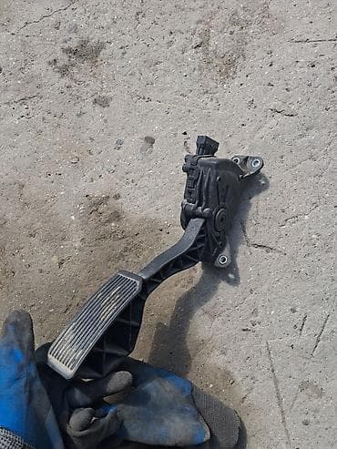 nissan micro: Nissan üçün elektron qaz pedalı (accelerator pedal assembly) - — 3