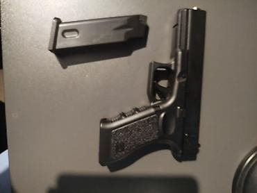 glock 17 oyuncaq: Oyuncaqlar — 2