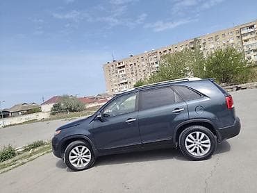 e 3 2: Kia Sorento: 2 l | 2010 il Ofrouder/SUV — 1