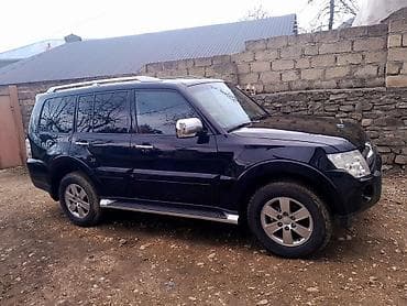 volkswagen golf 1991: Mitsubishi Pajero – 7 yerlik, tam ölçülü SUV Xüsusiyyətlər: - Kuzov — 2