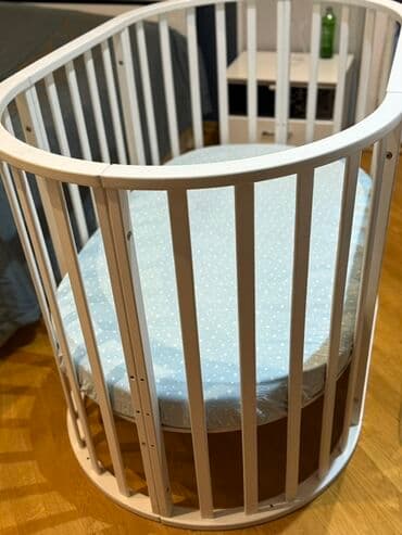 Oğlan və qız üçün, Yeni, Yumru, Beşik, Dəstsiz, Matras ilə, Yellənmə mexanizmsiz