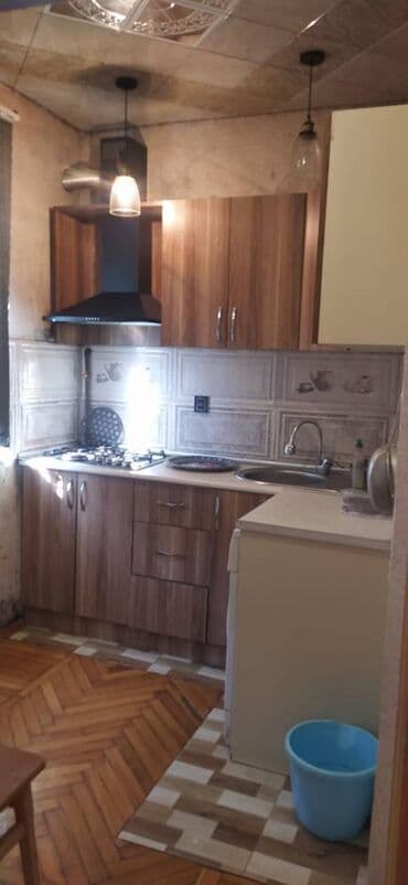 xutor kiraye: Nəsimi rayonu,4 mkr dairəsi yaxınlığında,5 mərtəbənin,2-ci — 5