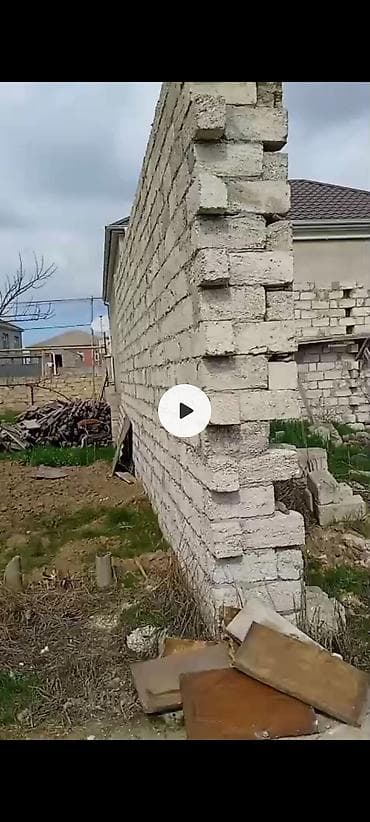 kewle qesebesinde ev: Maştağa gülçülük də 1.5 sot torpağın içərisində əsas magistral yolun — 1