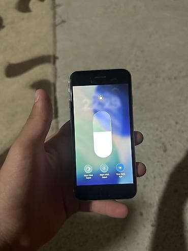 azercell data kart modem: IPhone SE 2020, 64 GB — 9