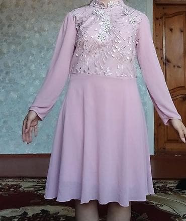mirvari reng: Zərif çəhrayı rəngdə qadın donu - Model: uzunqollu, dizə qədər — 1