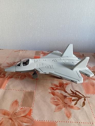 Shkval-57 reaktiv qırıcı təyyarə plastmasdan. - Material: möhkəm