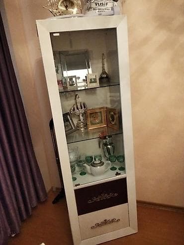 Ev üçün mebel: Vitrin dolabları və TV altlığı satılır – 500 AZN Şəkildə gördüyünüz — 3