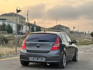 tukson 2008 üçün damına duqa: Hyundai i30: 1.4 l | 2009 il Hetçbek — 4