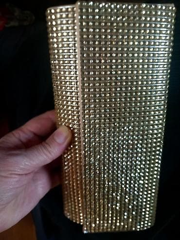 qizil satilir: Qızılı rəngli daşlı gecə çantası (clutch) - Parlaq qızılı rəngdə — 1