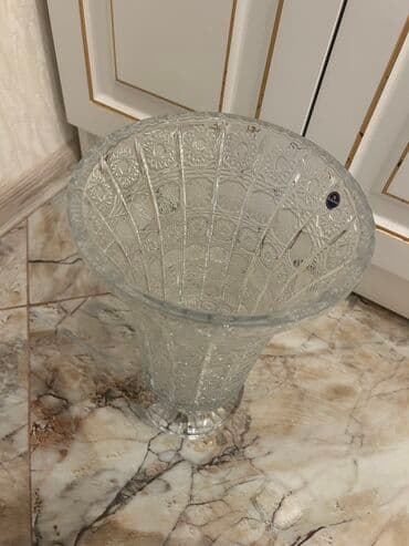 kala gul: Guldan tom,50 azn — 2