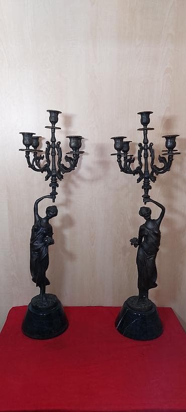 Bronza kandelab dəsti – 2 ədəd - Material: tökmə bronza, hündürlüyü