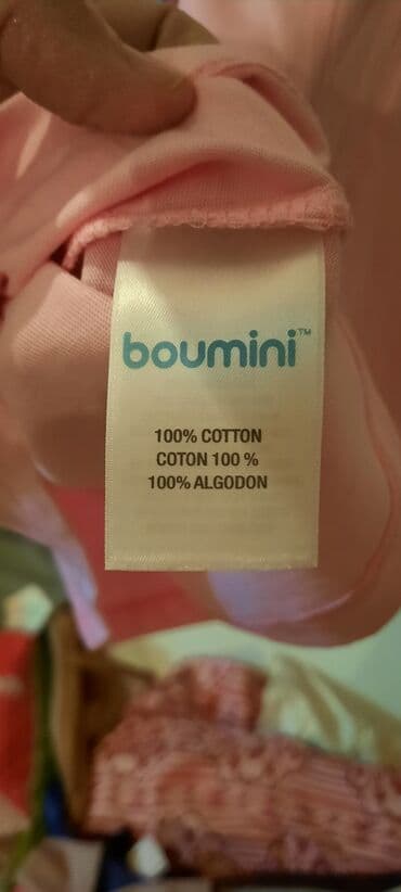 3 duymə koynək: Müxtəlif razmerli köynəklər.Hər biri təzədi.Biri 10 manat.deaktiv — 12