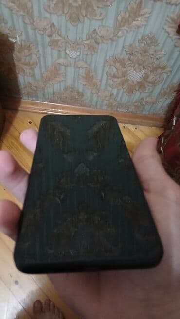 berde telefonlar: Honor 8A 2020, 128 GB, rəng - Qara — 2