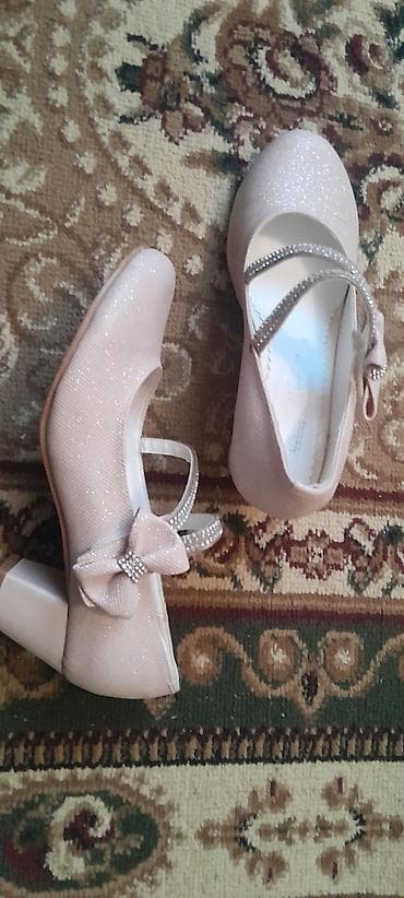 Rəng - Çəhrayı Tuflilər, Ölçü: 35, Qız üçün