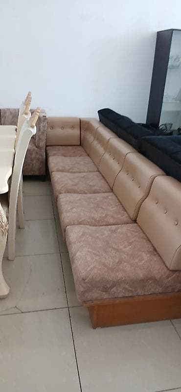 Ev və bağ: Mətbəx üçün, Açılmayan, Dördbucaq masa, 8 stul — 1