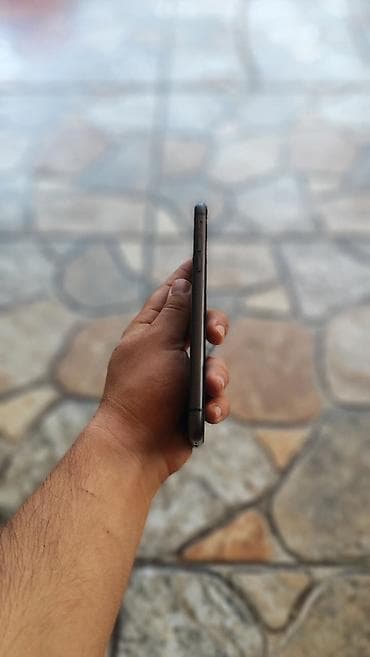 телефон флай e141 tv: IPhone 11, Black Titanium, Face ID — 3