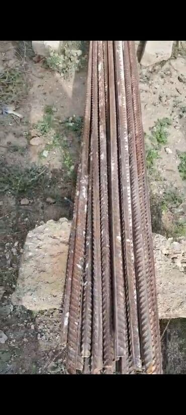 metal demir: TECİLİ satilir.baksolun zavod malidir. 14 luk.12 metre.27 eded — 2