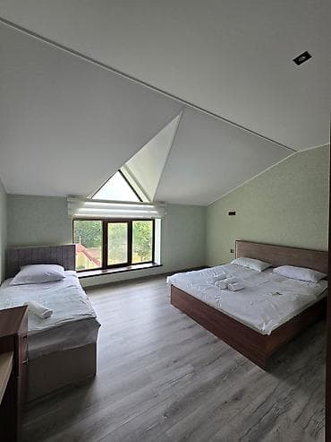 kirayə ev adelni: Gunluk kiraye verilir – Dağ mənzərəli, Həyəti və Hovuzlu geniş iki — 9