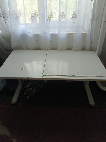 белый рабочий стол: Журнальный стол, Б/у, Прямоугольный стол — 2