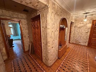 ev hovsan: Bakı, Əhmədli, 4 otaqlı, Köhnə tikili, m. Əhmədli, 80 kv. m — 8