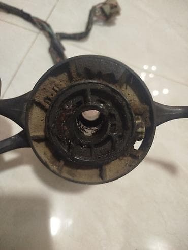 Аксессуары и тюнинг: Avtomobil sükan çarxı – klassik model - Material: möhkəm plastik və — 2