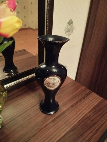 gül tozu: Bir vaza, Farfor — 3