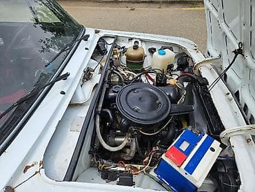 ağ ceşka: VAZ (LADA) 2106: 1.6 l | Sedan — 3