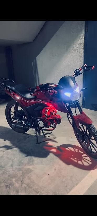moto m50n: Tufan - TUFAN M50, 50 sm3, 4500 km — 4