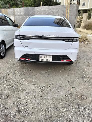 evakuator satisi: BYD Destroyer 05: 1.5 l | 2024 il 15000 km Sedan — 2