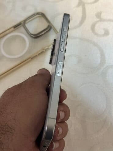 kaustik soda: IPhone 16 Pro Max, 256 GB, White Titanium, Barmaq izi, Face ID, Simsiz şarj — 2