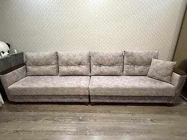 Di̇van-kravat, Açılmayan, Parça