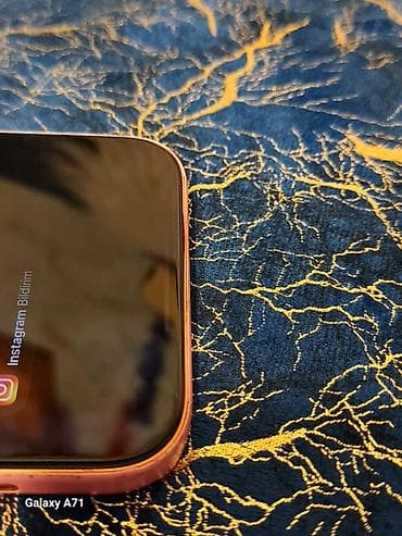 iphon: 📱 iPhone 17 Pro Max satılır 🔸 Rəng: (orijinal turuncu ton) 🔸 Yaddaş — 6